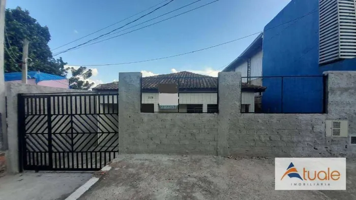 Casa com 3 dormitórios para alugar, 120 m² por R$ 2.000,00/mês - Jardim Nossa Senhora Auxi