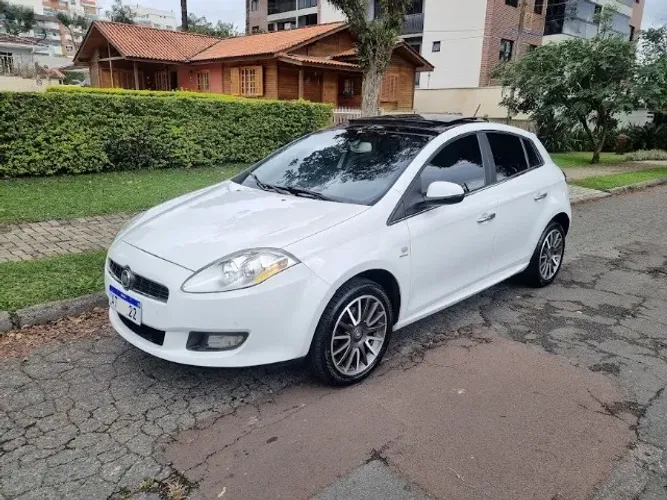 Fiat Bravo Absolute Dualogic 1.8 Flex 16V 5P 2012