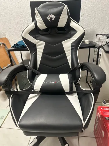cadeira gamer Python Fly nova zero
