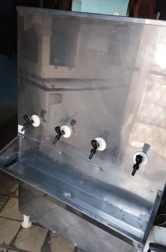 BEBEDOURO INDUSTRIAL 200L