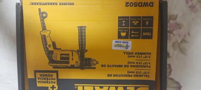 Furadeira dewalt