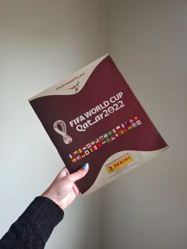 Álbum da Copa do Mundo - 2022 (Incompleto)