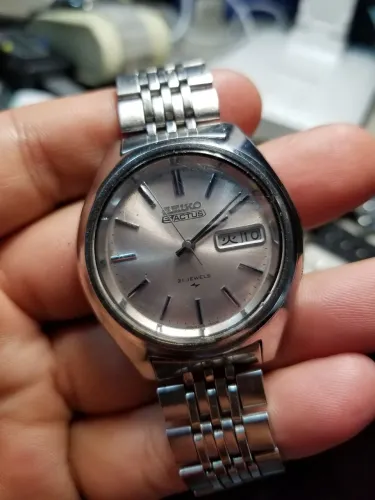 SEIKO 5 ACTUS AUTOMÁTICO