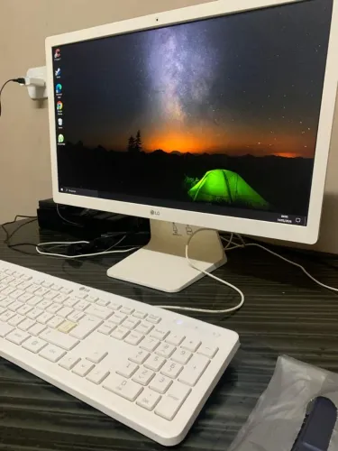 Monitor LG 