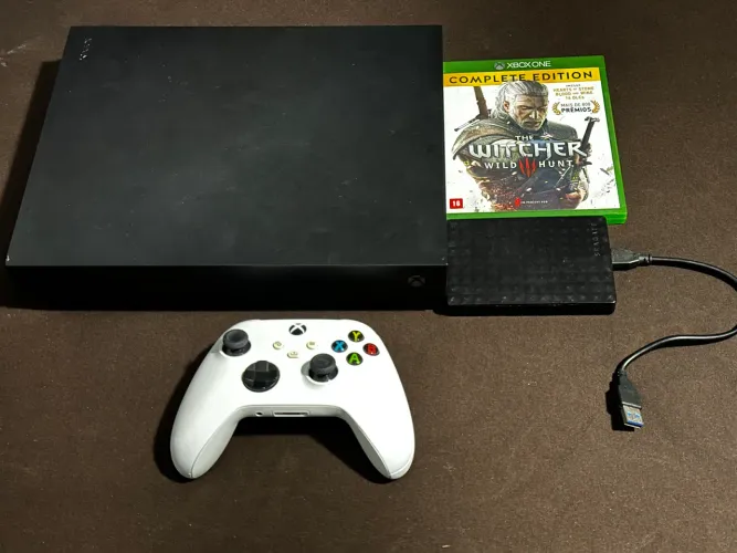 Xbox one X com hd externo controle series s e jogo