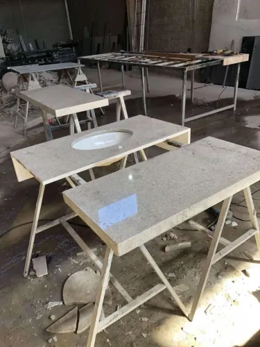 Pias, bancadas de mármore