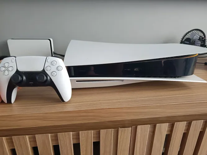 PS5 825gb com leitor de disco