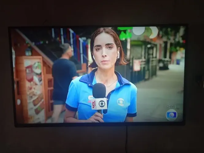 TV 47 PHILIPS
