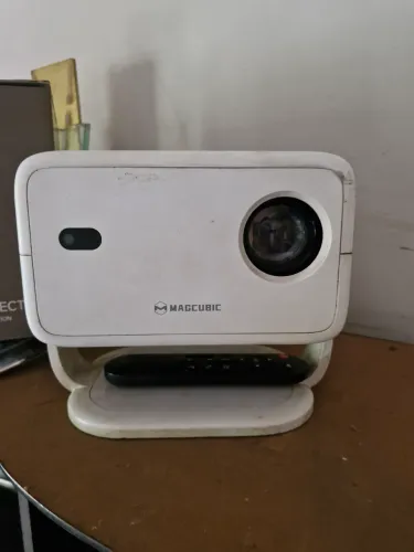 Progetor smart com controle bluetooth 