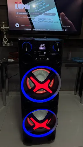? CAIXA DE SOM MONDIAL X SOUND - 2200W RMS ?
