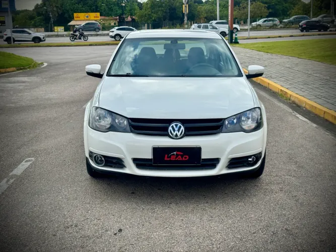Volkswagen Golf Sportline 1.6 MI Total Flex 8V 4P 2013