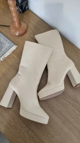Bota schutz plataforma anos 60
