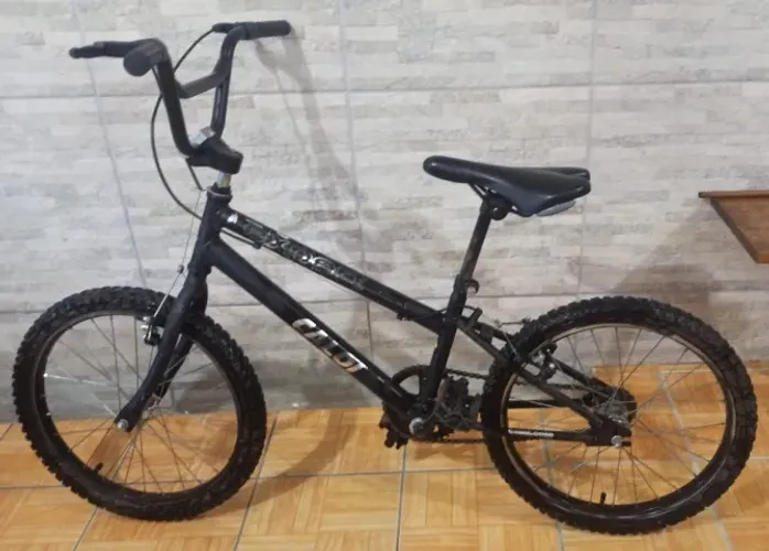 Bicicleta Caloi Expert Aro 20 - Performance e Estilo