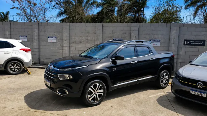 Fiat Toro Volcano 2.0 16V 4X4 TB Diesel Aut. 2017