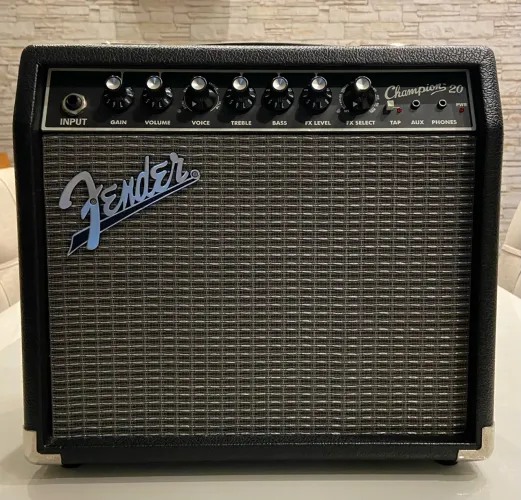 Amplificador Fender Champion 20w