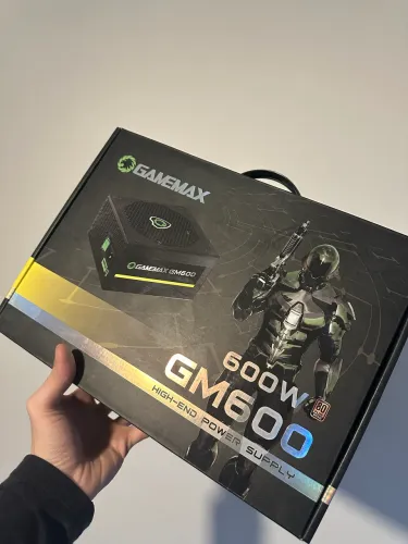 Fonte 600w Game Max