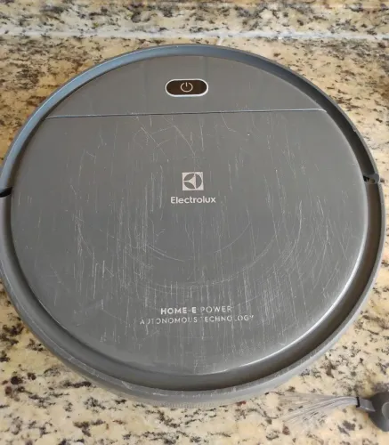 Aspirador robô Electrolux - defeito