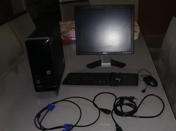 Kit PC COMPLETO: Computador HP + Monitor DELL LCD +TECLADO + MOUSE + CABOS ENERGIA E VGA