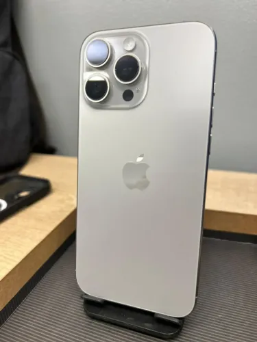 iPhone 16 Pro Max 256GB Titanium Natural