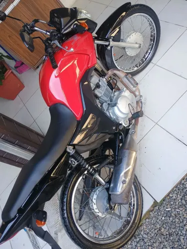 Fan 125 único dono 8 mil
