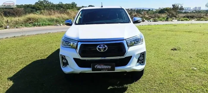 Toyota Hilux CD SRX 4X4 2.8 TDI 16V Diesel Aut. 2017