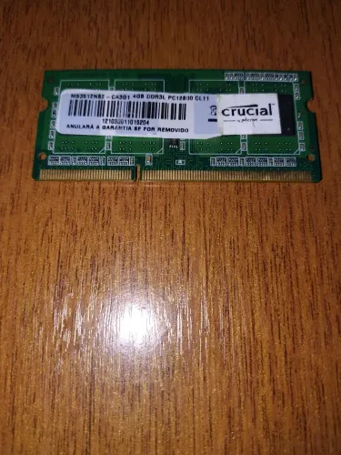 Memória Crucial Notebook 4GB DDR3 1600MHz