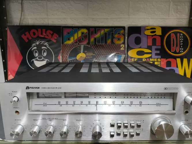 RECEIVER POLYVOX PR 4250