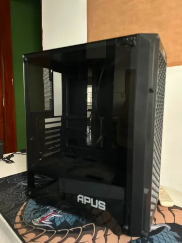 Gabinete Mid Tower 3Fans