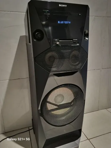 Caixa torre sony 1400w de potência, Bluetooth, USB, rádio fm