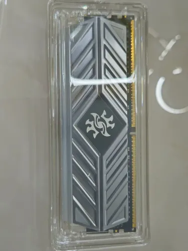 Memória Ram XPG DDR4 XMP 3000MHZ