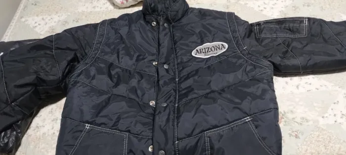 Jaqueta e roupa de chuva de motoqueiro