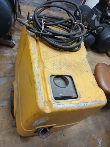 Máquina Karcher, alta pressão, industrial 