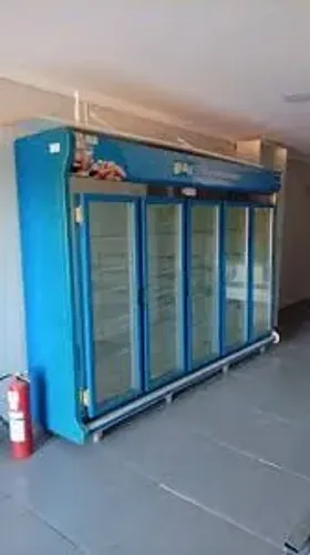 EXPOSITOR FROST FREE