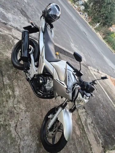 Fazer 250 2012