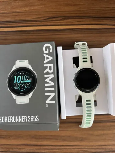 Garmin Forerunner 265s music