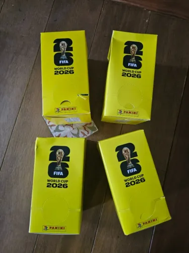 Kit 400 Envelopes = 2800 Figurinhas Dispenser Lacrado Copa do Mundo 2026