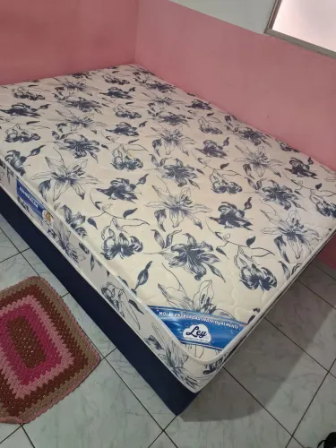 Cama casal, molas ensacadas 