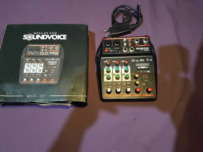 Mesa de som saudvoice blutooth nova + microfone shure e cabos so pra atiça na caixa
