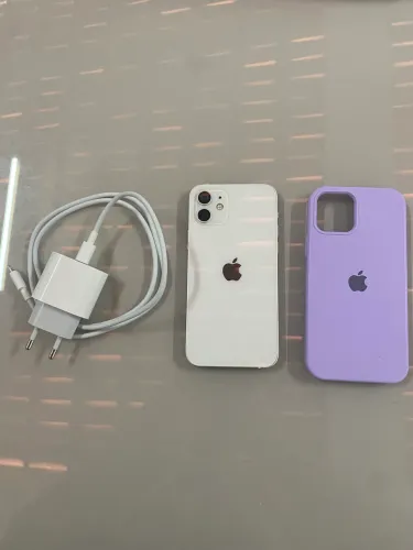 iPhone 12