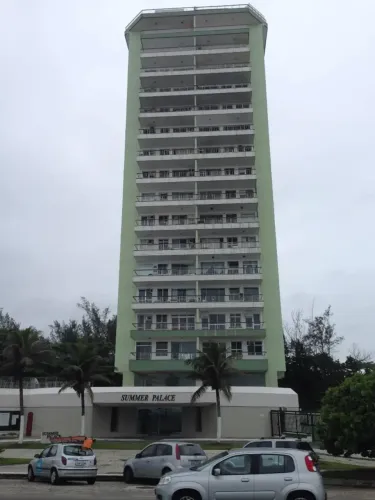 LOCAÇÃO - Quarto e sala na Lúcio Costa,6300