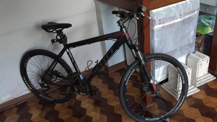 Bicicleta Scott Scale 60 tamanho L deore XT 