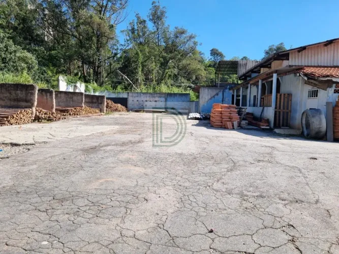 Galpão para Locação ou Venda | Próximo ao Rodoanel e Raposo Tavares | 470 m²