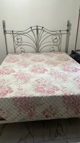 Cama + colchão