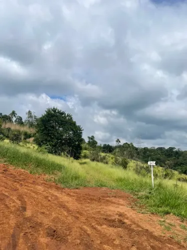 He Preços baixos, terrenos de qualidade! Confira!