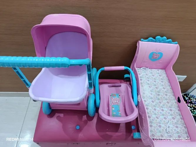 Kit baby alive,cama, bebê conforto e carrinho