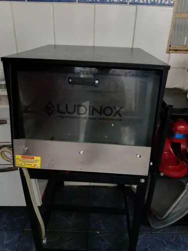 Forno 100 litros