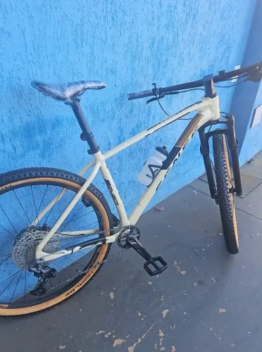 Bicicleta Sense impact como