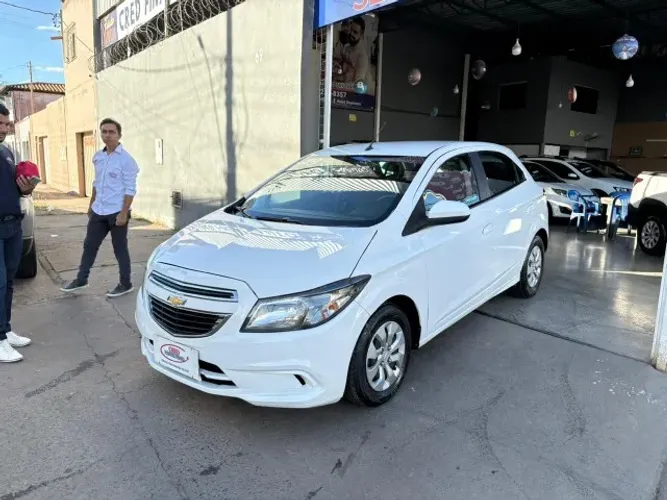 Chevrolet Onix JOY Hatch 1.0 8V Flex Mec. 4P 2019