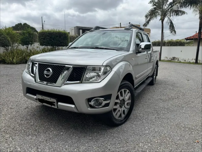 Nissan Frontier SL CD 4X4 2.5tb Diesel AUT 2016