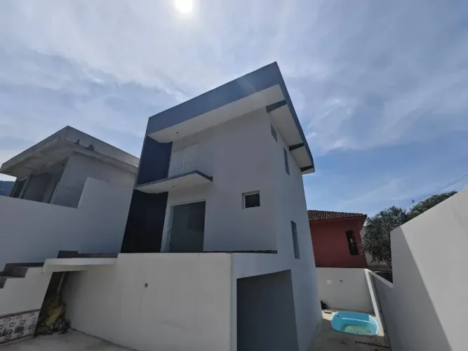 Casa para Locação anual no Bairro do São Francisco em São Sebastião